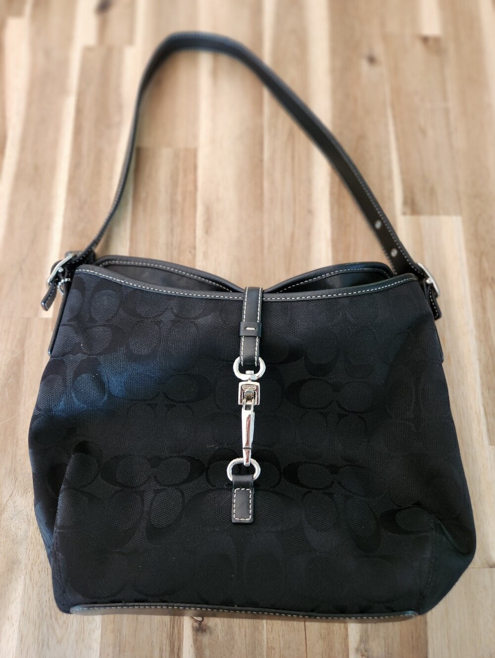 Coach Black Signature Hampton Slim Clip Hobo Vintage Bag Purse Demi Pouch
